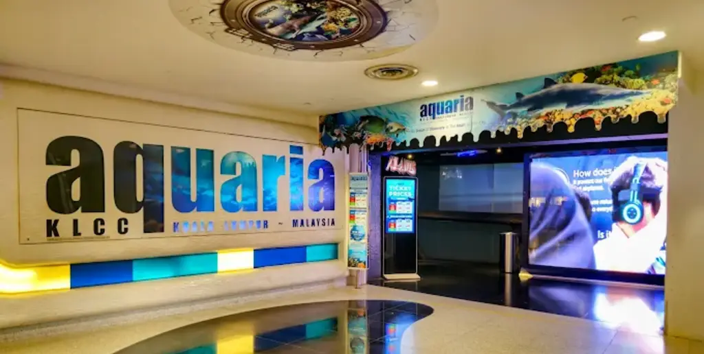 KLCC Aquaria - Malaysia Tour KLCC Aquaria - Malaysia Tour