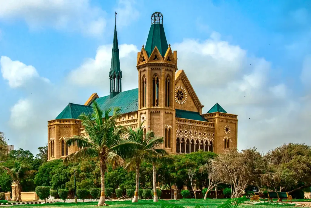 Frere Hall - Karachi City Tour